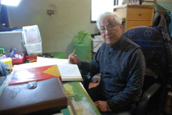 高齡91歲的蕭長滾，一生與棒球結下不解之緣。（圖/孫銘鍾攝）