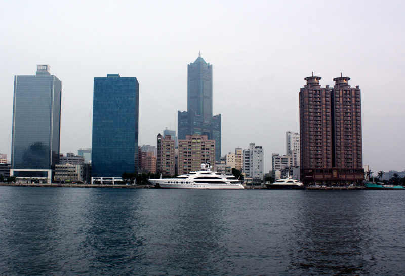 遊艇產業帶動高雄的海洋魅力。(圖/涂毓婷攝)