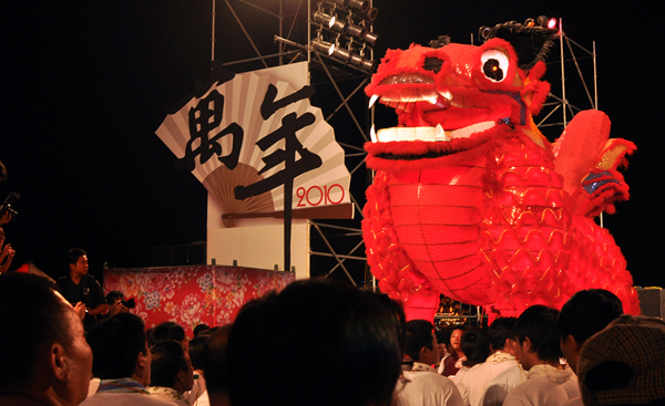 左營萬年季具民俗文化特色的慶典，富有吸引力。(圖/非非攝)