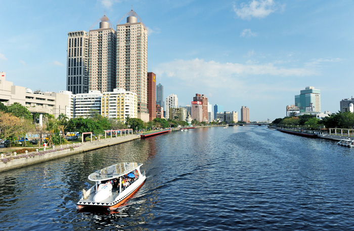 從愛河整治開始，高雄市逐步打造綠色永續城市。（圖∕鮑忠暉 攝）