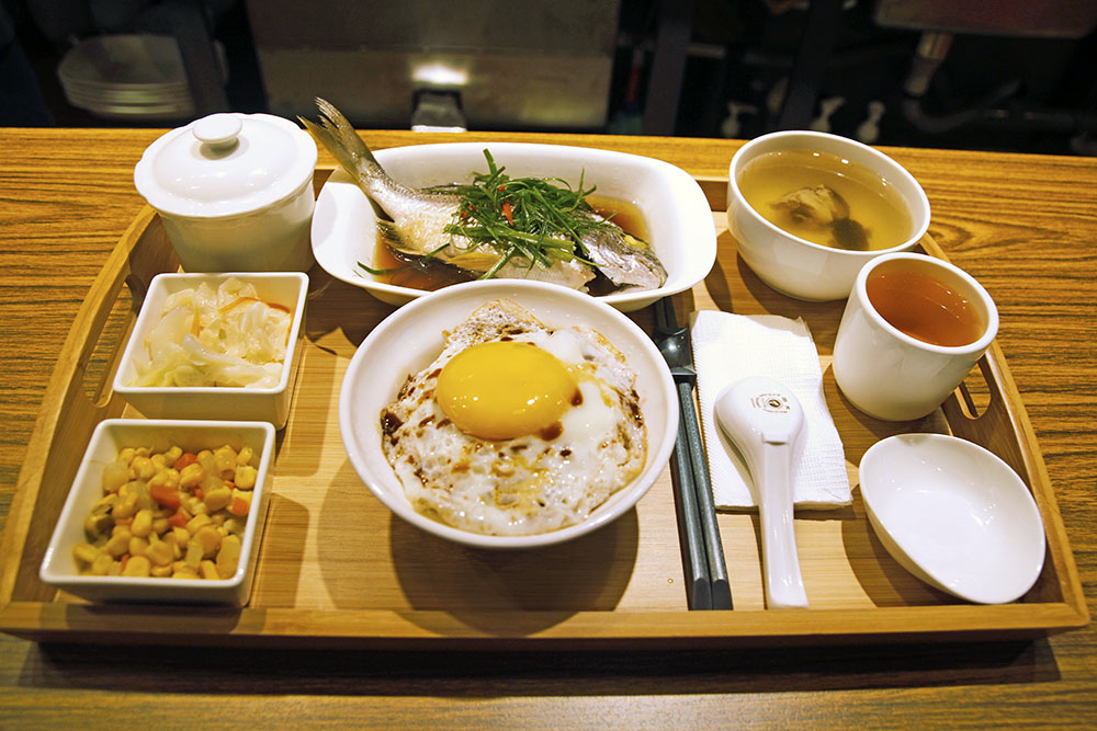 木子食堂的美味套餐。（張棉棉．攝影）