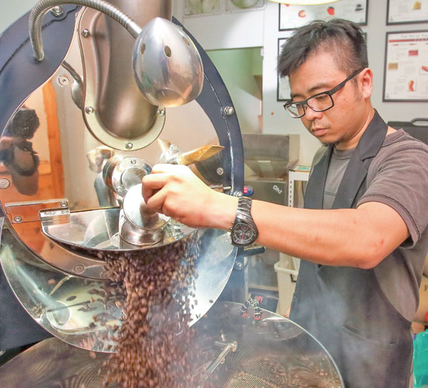 烘焙咖啡 Roasting coffee