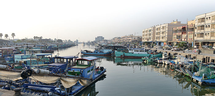 Exploring Linyuan District