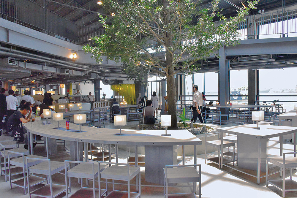 Jhan-2 Warehouse Ferry Station Makes its Debut