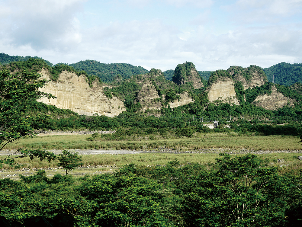 奇峰 十八羅漢山