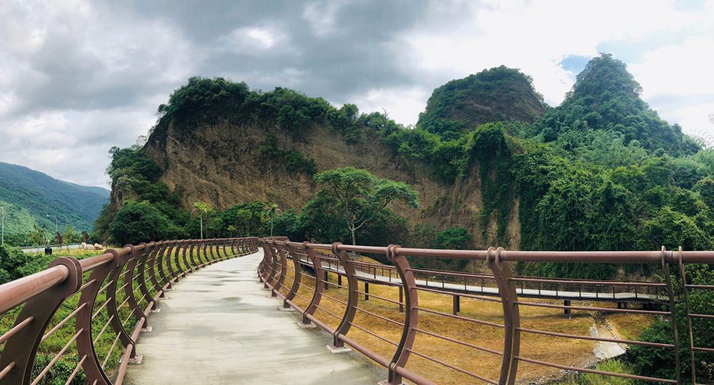 奇峰 十八羅漢山