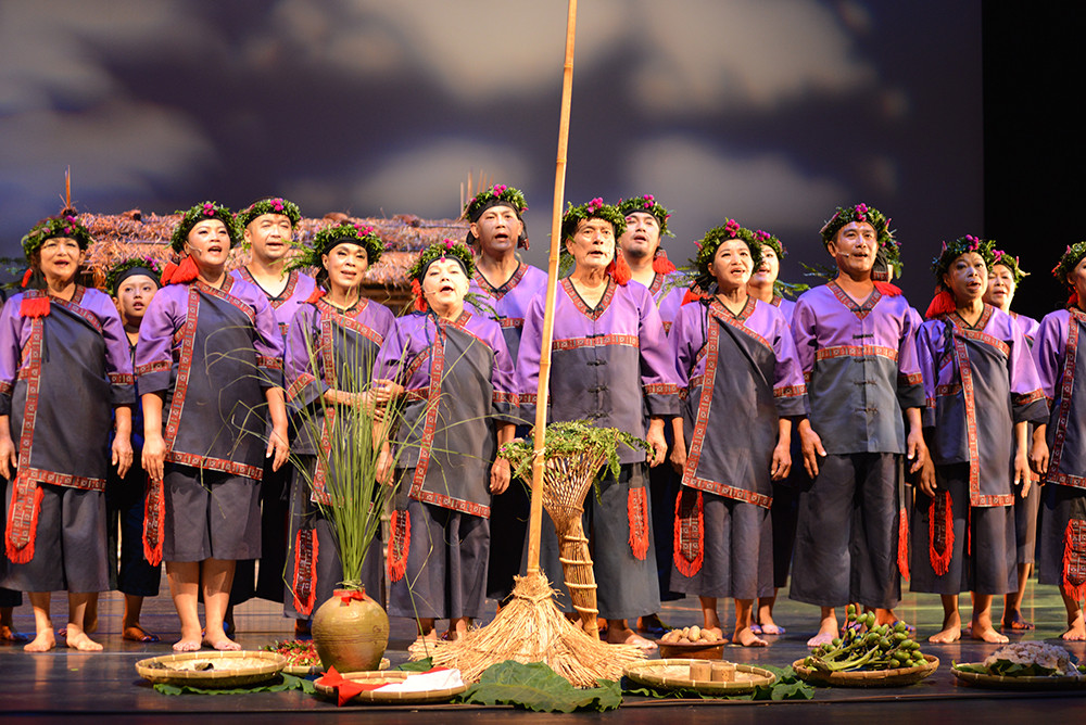 Photos courtest of Taivoan Dance Theatre, Sunshine Siaolin, Cultural Bureau of Kaohsiung City Govern