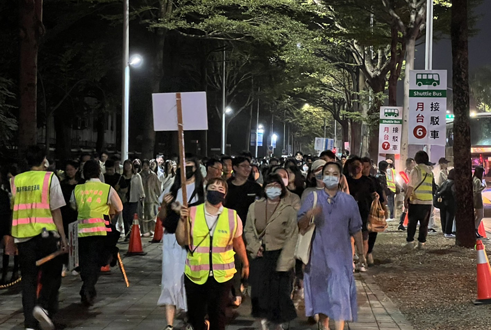 演唱會經濟活絡了高雄，也讓高雄接軌國際。(圖片提供/高雄市政府交通局)