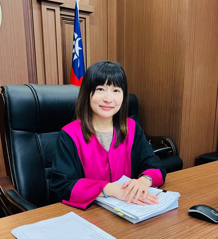 資深檢察官鄭子薇結合專業與實務，長期投入性別暴力防治工作。(圖片提供/鄭子薇)