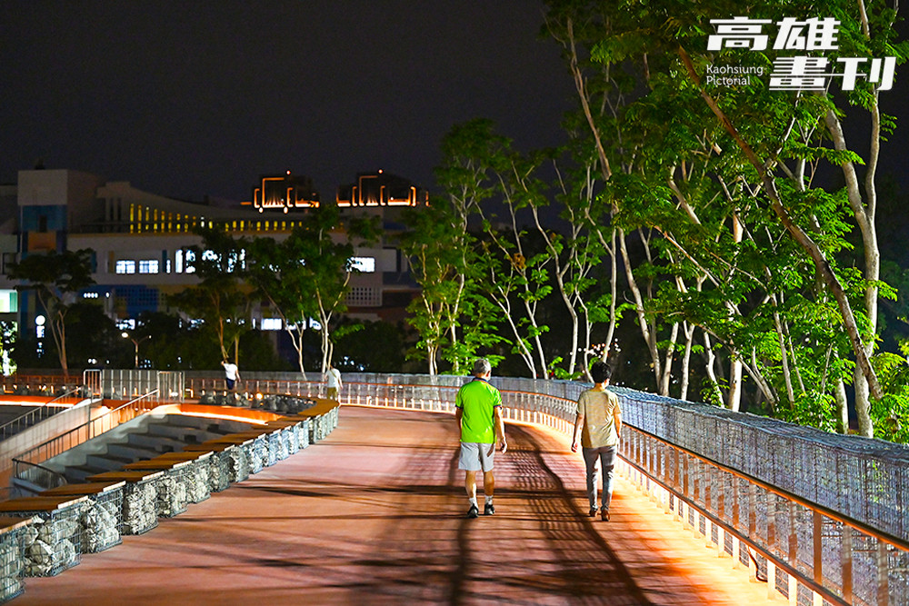 打造景觀燈光,白天夜晚享受不同美景。(攝影/Carter) 打造景觀燈光,白天夜晚享受不同美景。(攝影/Carter)