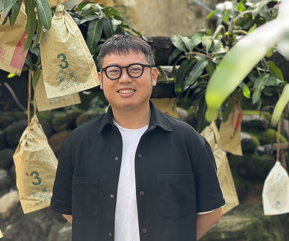劉星佑受邀參與2025年京都國際攝影節，在京都素形藝廊推出個展《My Parents and I》，成為該節創辦以來首位正式參展的臺灣藝術家。(圖片提供/劉星佑．攝影陳漢聲)