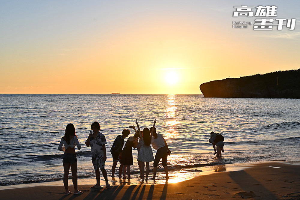 來旗津一日遊,千萬不要錯過最美麗的夕陽時分。(攝影/Carter) 來旗津一日遊,千萬不要錯過最美麗的夕陽時分。(攝影/Carter)