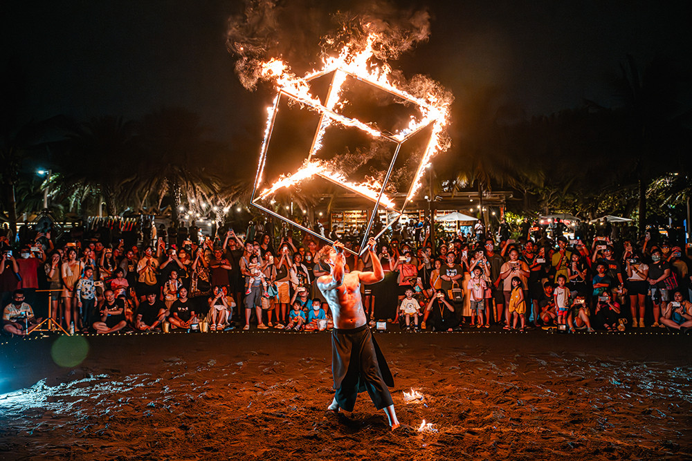 每年夏季重磅登場的「旗津風箏節」是親子族群最清涼的放電場。 (圖片提供/高雄市政府觀光局) 每年夏季重磅登場的「旗津風箏節」是親子族群最清涼的放電場。 (圖片提供/高雄市政府觀光局)