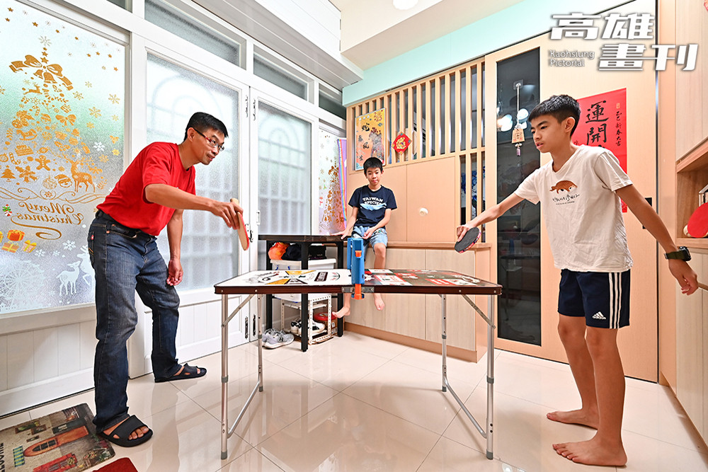 父子一起運動,是日常最放鬆的時刻。(攝影/Carter) 父子一起運動,是日常最放鬆的時刻。(攝影/Carter)