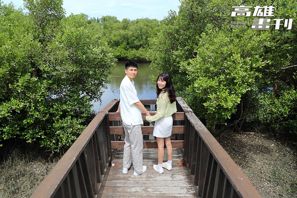 林園海洋濕地公園擁有豐富的生態景觀與寬闊草地，成為林園最迷人的自然秘境。(上：攝影/黃敬文；中、下：攝影/Carter)