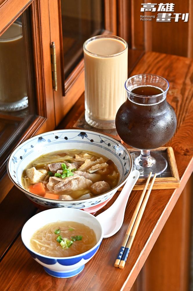 以菜尾為靈感熬煮的古早味什錦菜湯，每口都喝得到蔬菜的鮮甜與自然滋味。(攝影/Carter)