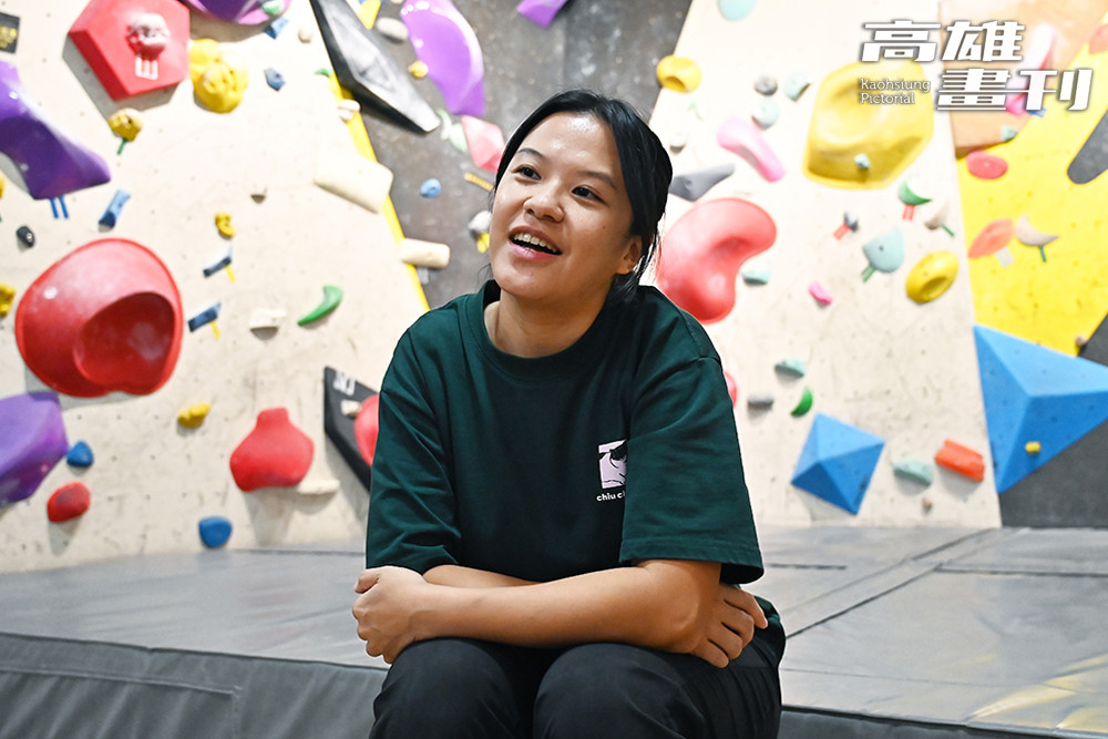 瑤瑤教練表示，室內運動場館優勢在於不管室外天氣如何都能運動。(攝影/Carter)