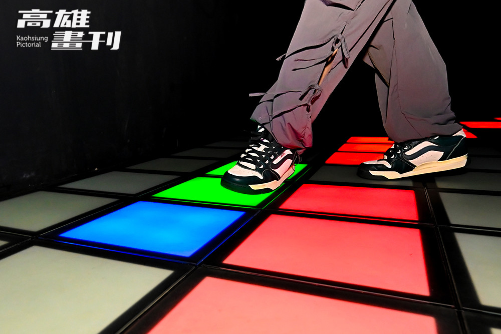 結合奔跑、跳躍、舞動的沉浸式遊戲，讓玩家在競技中鍛鍊身體、挑戰極限。(攝影/Carter)