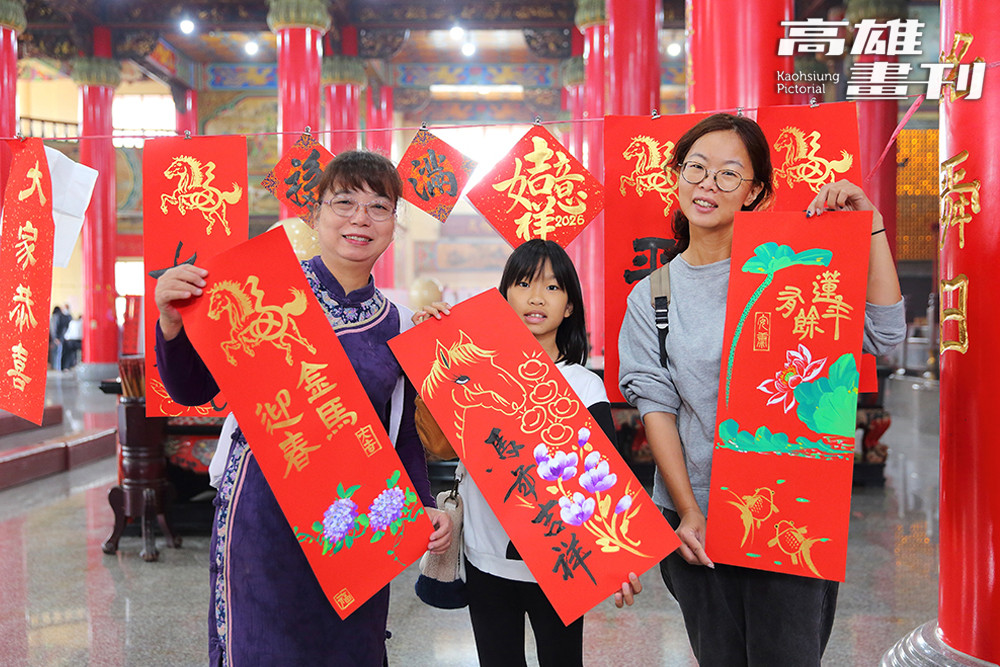 春聯也跟上時代，從傳統到Q版創作，廣受人們喜愛。(攝影/Carter)