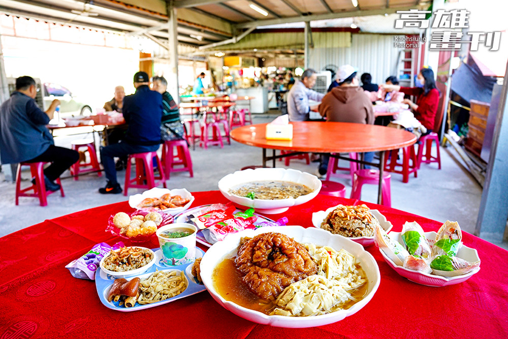 「味真好阿從師」推出適合小家庭與個人享用的小分量辦桌菜。(攝影/曾信耀)