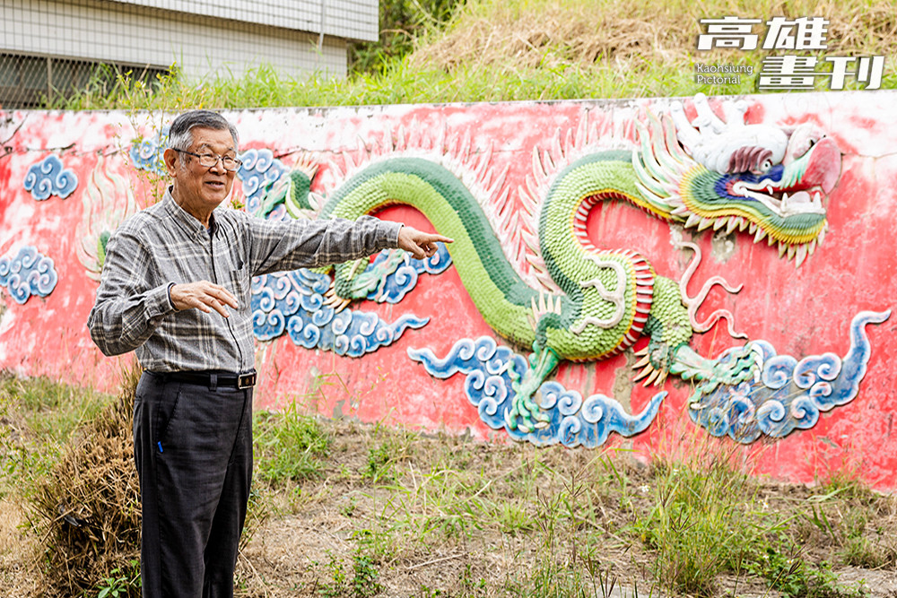 陳聰賢長年投入地方文獻蒐集、田野調查與歷史景點整理，是許多人認識內門的重要引路人。(攝影/張學人)