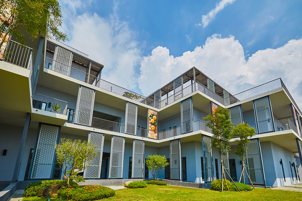 漢餅文化館座落高雄大寮，帶領遊客體驗漢餅手作以及展覽導覽。(圖片提供/舊振南)