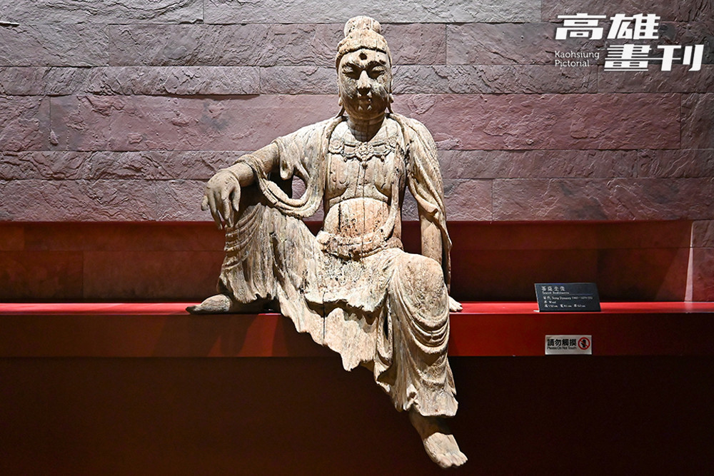 「佛教地宮還原」展區，模擬陝西省扶風縣法門寺地宮，特別複製整套地宮文物，還原現場，並展出地宮文物珍寶。（攝影/Carter）
