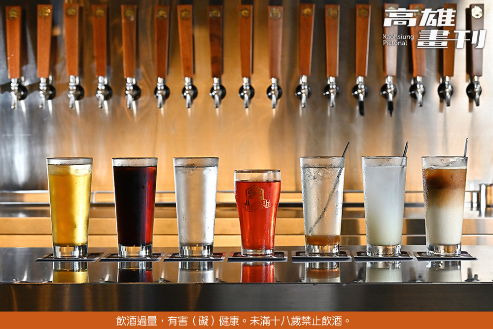 Nicole補充說道，掌門精釀餐酒館也提供代表臺灣風味的康普茶、無酒精飲料，以茶代酒向老師致謝。（攝影/Carter）（攝影/Carter）