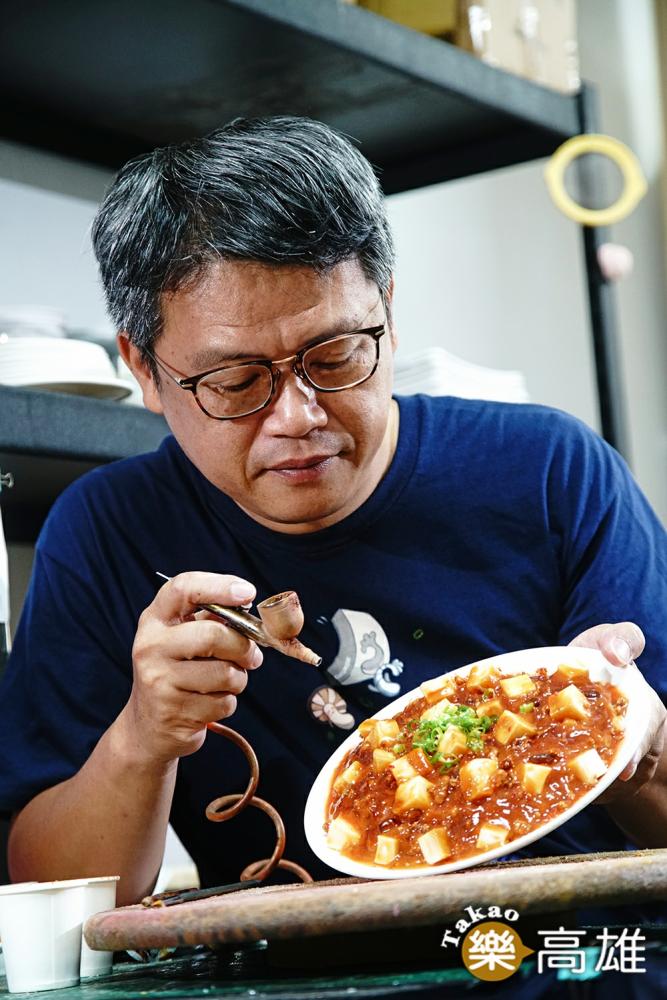 郭志忠從1997年入行逾20年，是台灣從事食品模型第一人。（攝影/曾信耀）