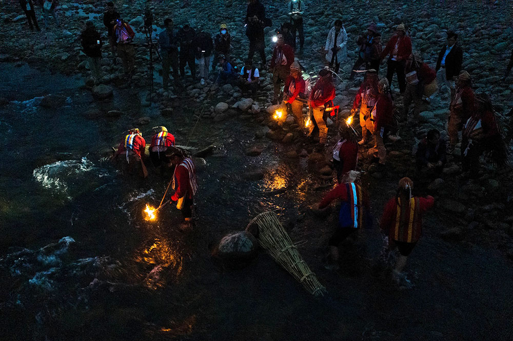 Pasika’arai（河祭）在春夏舉行，祭儀期間族人必需遵守許多特別的禁忌。  （圖片提供/高雄市立歷史博物館）