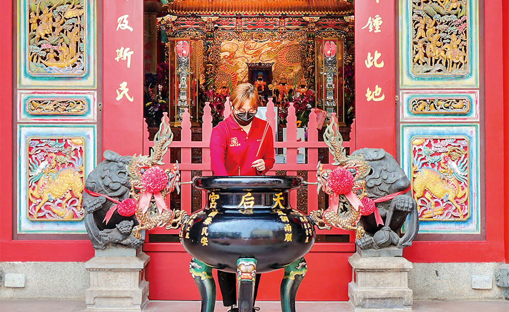 An Amazing Sight to Behold: Cijin Tianhou Temple